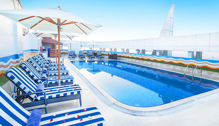 grand-excelsior-pool